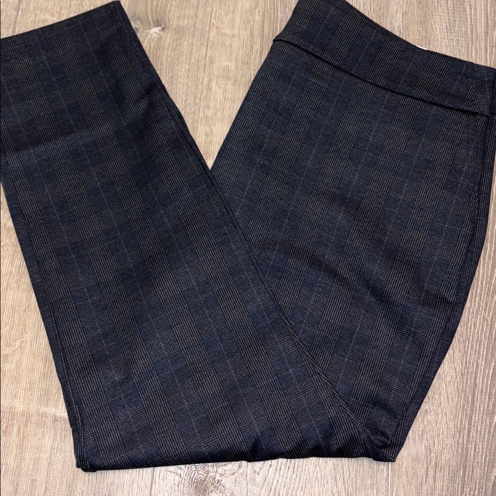 Dalia Women's Navy Combo Plaid Pants